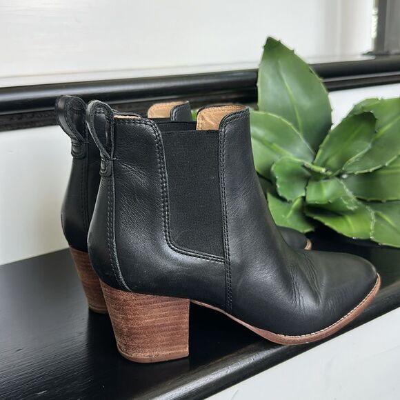 Madewell genuine, leather ankle, booties, versatile, clean women’s 7.5 - Picture 4 of 10